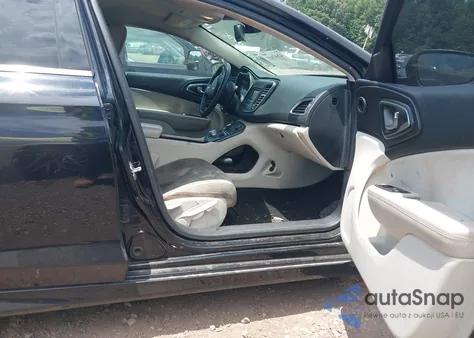 2016 Chrysler 200 Limited from USA, damaged, VIN 1C3CCCAB3GN131396